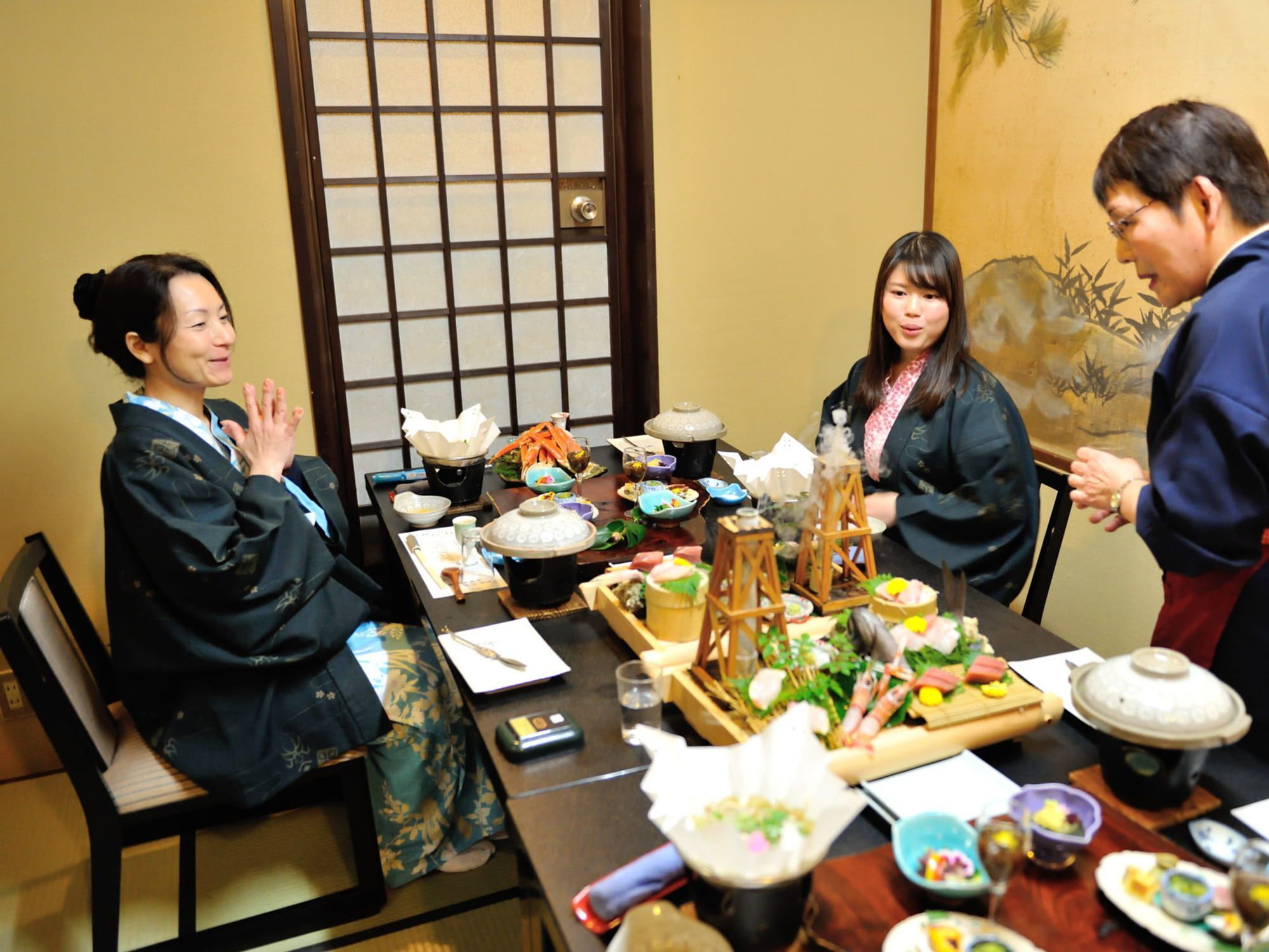 ホテル 熱川温泉 源泉湯守り 玉翠館 東伊豆町 エクステリア 写真